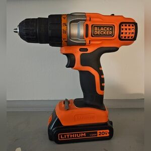 Black And Decker Cordless Drill W/Light